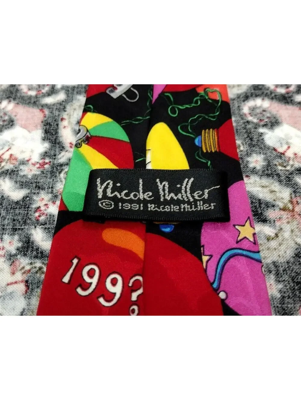 Nicole Miller 1991 Silk Tie Holiday Evening Wear Colorful Christmas Ornaments